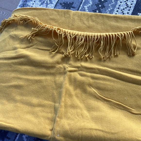 Brand new Vero Moda, mustard scarf great condition - Picture 4 of 5